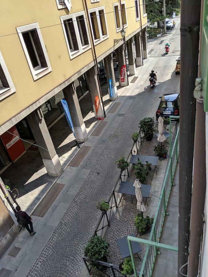 Il Bilocale Di Fabbio E Monica Lägenhet Brescia Exteriör bild